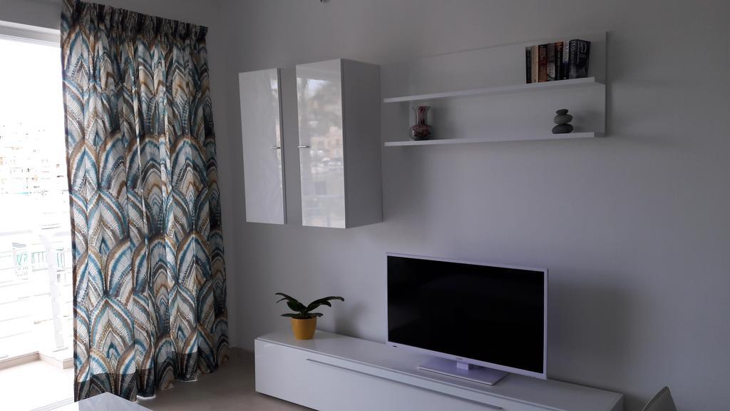Blue Skies Apartment Marsaskala Exterior photo